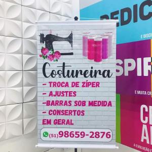 Banner em Bastão e Corda Lona 440g  4x0 Brilho Sem acabamento 
